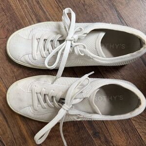 Rothy's Ivory Lace-Up Sneakers